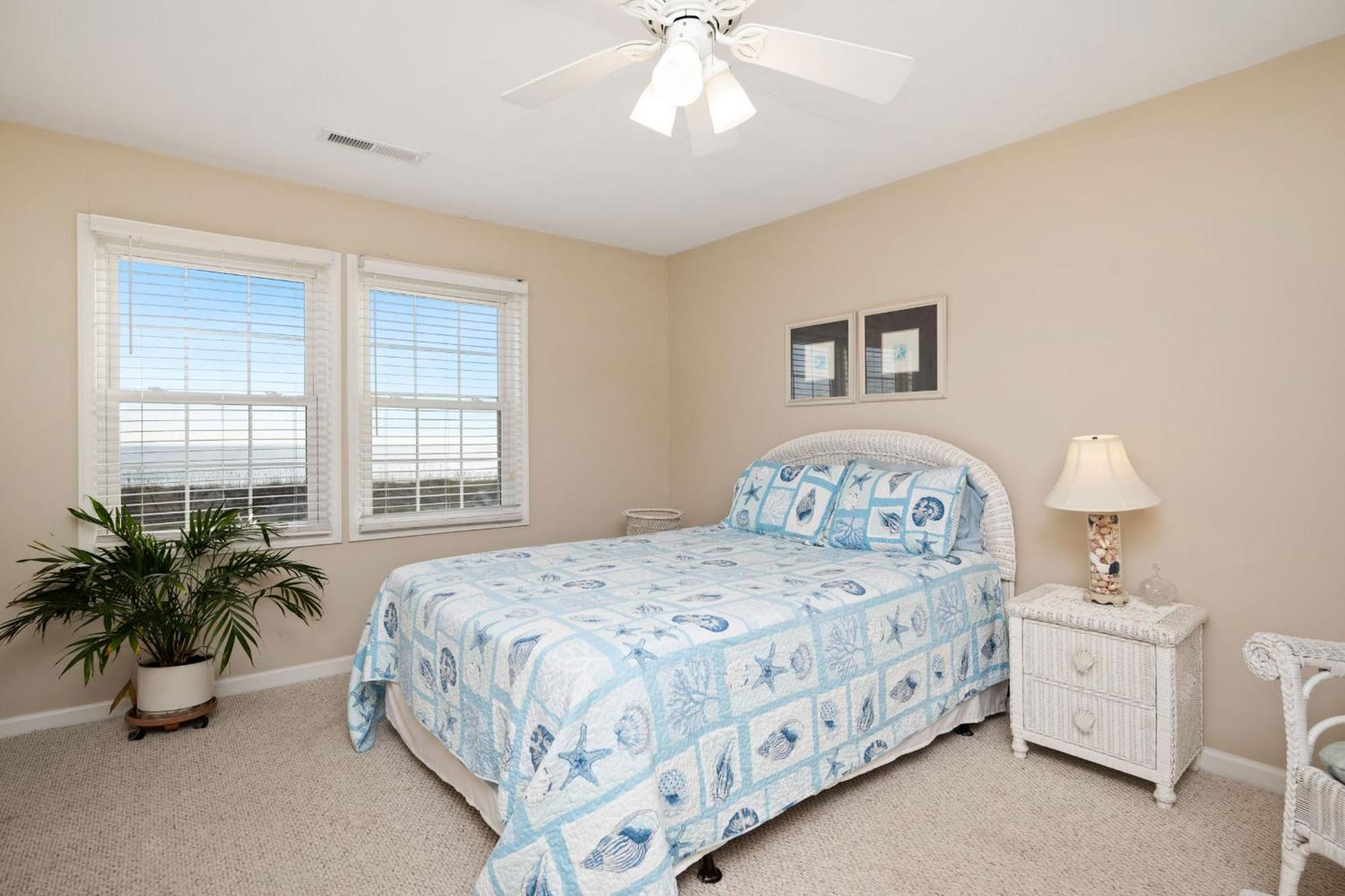 Katie Lou'S Place By Oak Island Accommodations Caswell Beach Екстериор снимка